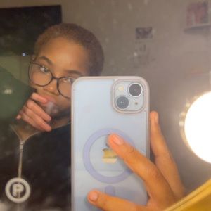 Meet your Posher, Amya